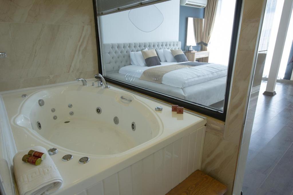 Carpe Diem Hotel Ayvalı Exteriér fotografie